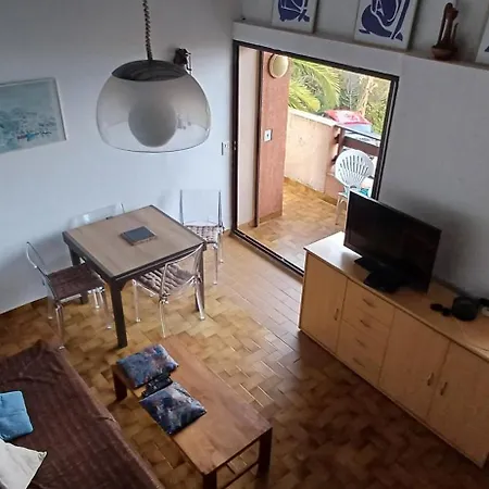 Hébergement de vacances Duplex Bord De Avec Jardin