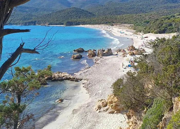 Bord De Serra-di-Ferro (Corsica)